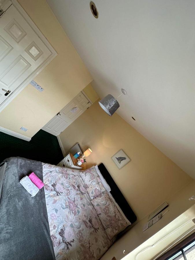 Edwards Cosy B&B Galway Eksteriør billede