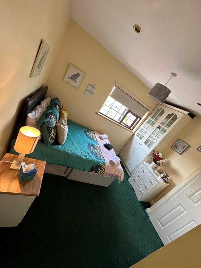 Edwards Cosy B&B Galway Eksteriør billede